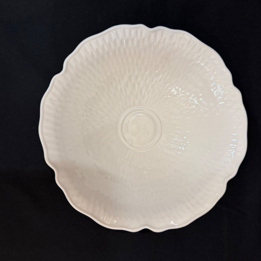 Vintage Mid Century White Ceramic Bowl Calif USA R23 Scalloped Ribbed
